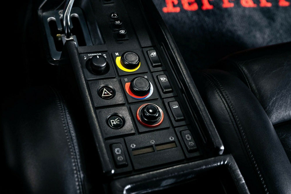 Este Ferrari Testarossa es extremadamente potente y te busca 19 Motor16 1987 Ferrari Testarossa Biturbo 14 Motor16