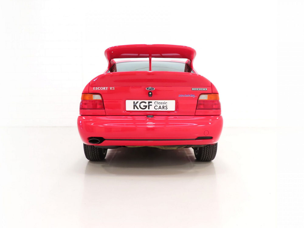 Una fortuna han pagado por este Ford Escort RS Cosworth a estrenar 13 Motor16 1993 Ford Escort RS Cosworth 10 Motor16