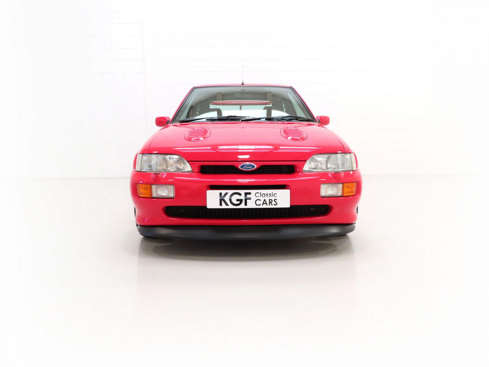Una fortuna han pagado por este Ford Escort RS Cosworth a estrenar 6 Motor16 1993 Ford Escort RS Cosworth 3 Motor16