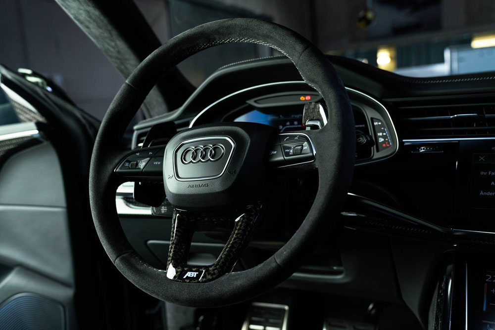 Este Audi RS Q8 preparado por ABT Sportsline supera los 300 km/h 18 Motor16 2022 ABT Audi RS Q8 35 Motor16