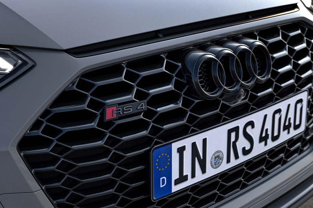 Extra de energía para los Audi RS 4 Avant, RS 5 Coupé y RS 5 Sportback 25 Motor16 2022 Audi RS 4 Avant Competition Plus Paket 16 Motor16