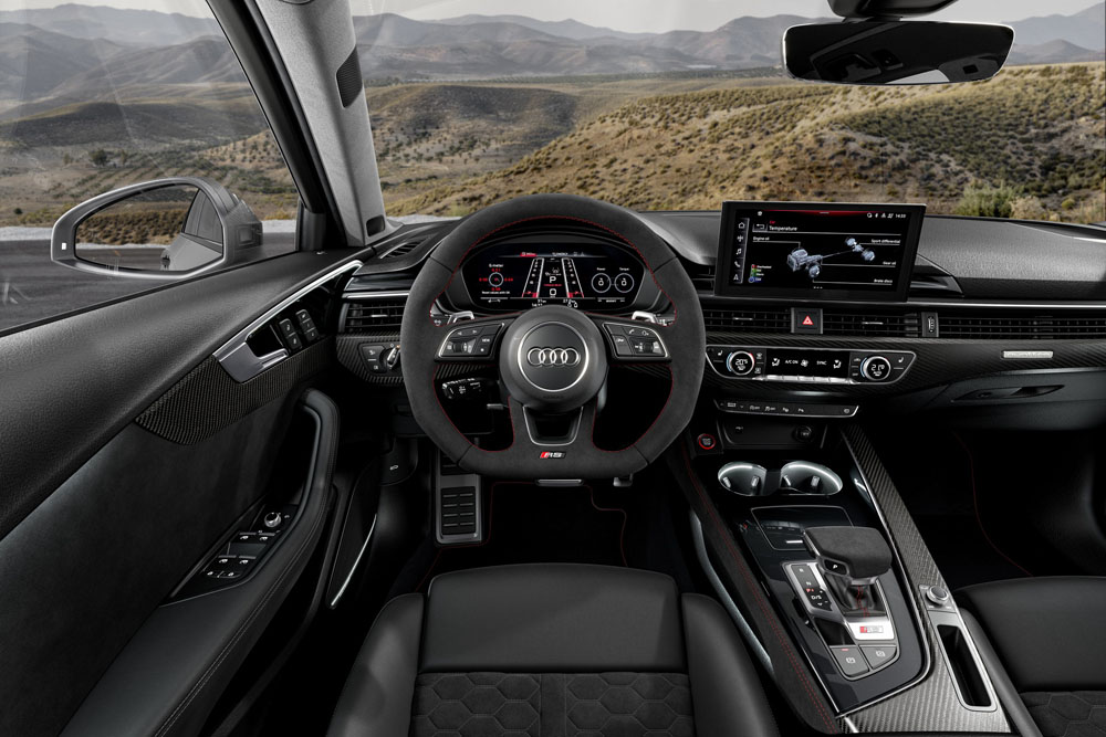 Extra de energía para los Audi RS 4 Avant, RS 5 Coupé y RS 5 Sportback 18 Motor16 2022 Audi RS 4 Avant Competition Plus Paket 22 Motor16