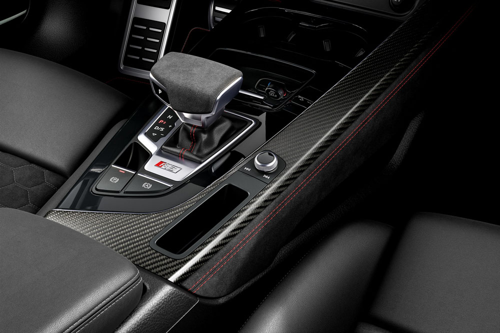 Extra de energía para los Audi RS 4 Avant, RS 5 Coupé y RS 5 Sportback 21 Motor16 2022 Audi RS 4 Avant Competition Plus Paket 25 Motor16