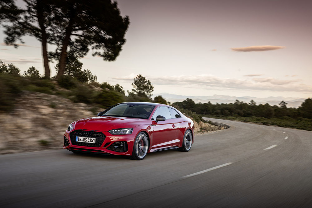 Extra de energía para los Audi RS 4 Avant, RS 5 Coupé y RS 5 Sportback 45 Motor16 2022 Audi RS 5 Coupe Competition Plus Paket 15 Motor16