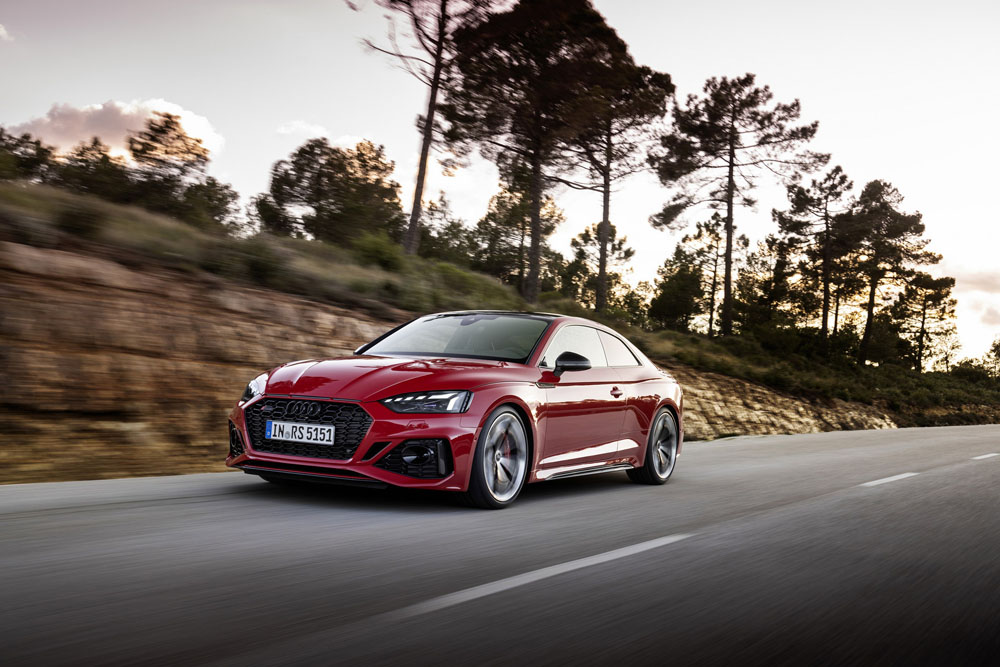 Extra de energía para los Audi RS 4 Avant, RS 5 Coupé y RS 5 Sportback 46 Motor16 2022 Audi RS 5 Coupe Competition Plus Paket 16 1 Motor16