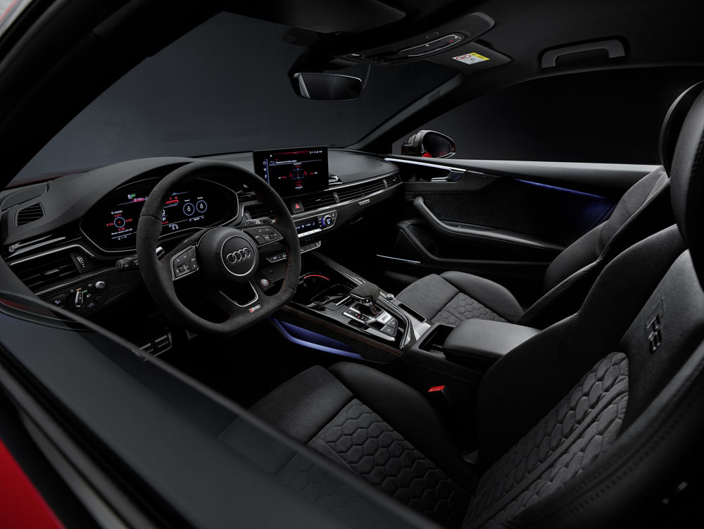 Extra de energía para los Audi RS 4 Avant, RS 5 Coupé y RS 5 Sportback 53 Motor16 2022 Audi RS 5 Coupe Competition Plus Paket 31 Motor16