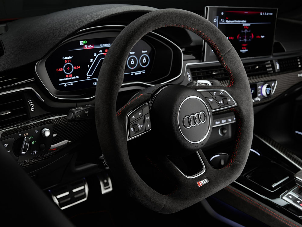 Extra de energía para los Audi RS 4 Avant, RS 5 Coupé y RS 5 Sportback 56 Motor16 2022 Audi RS 5 Coupe Competition Plus Paket 34 Motor16