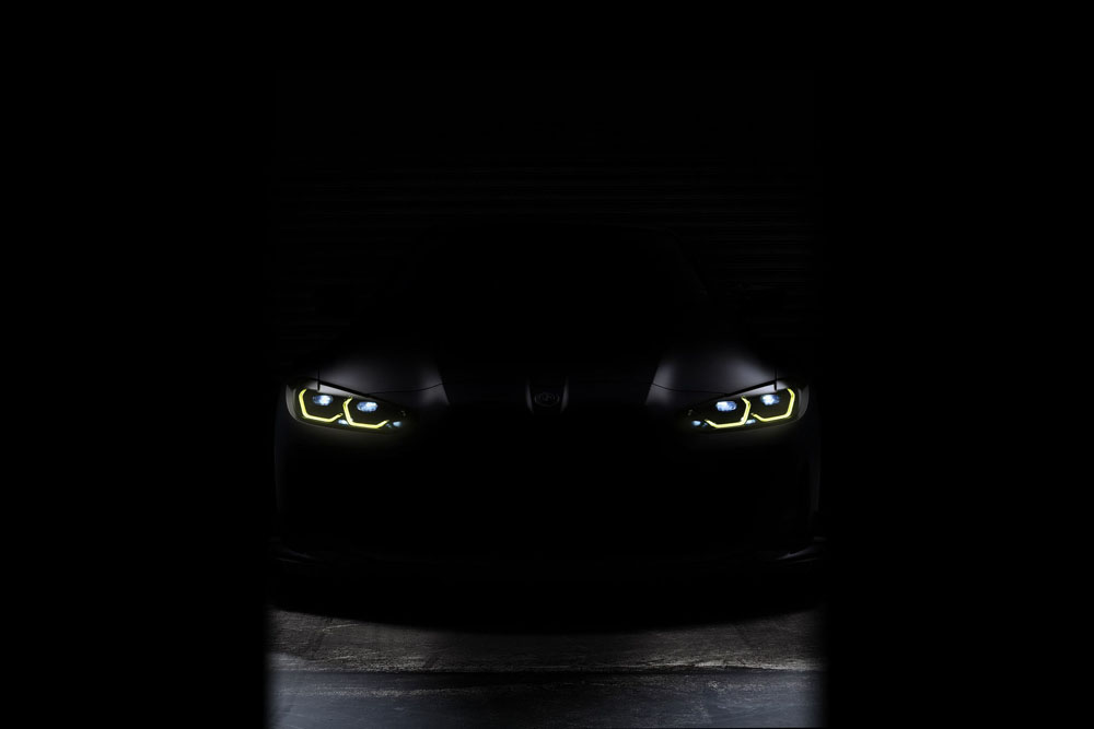 2022 BMW M4 CSL Teaser. Imagen frontal.