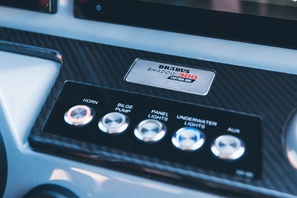 2022 Brabus Shadow 300 Edition One 4 Motor16