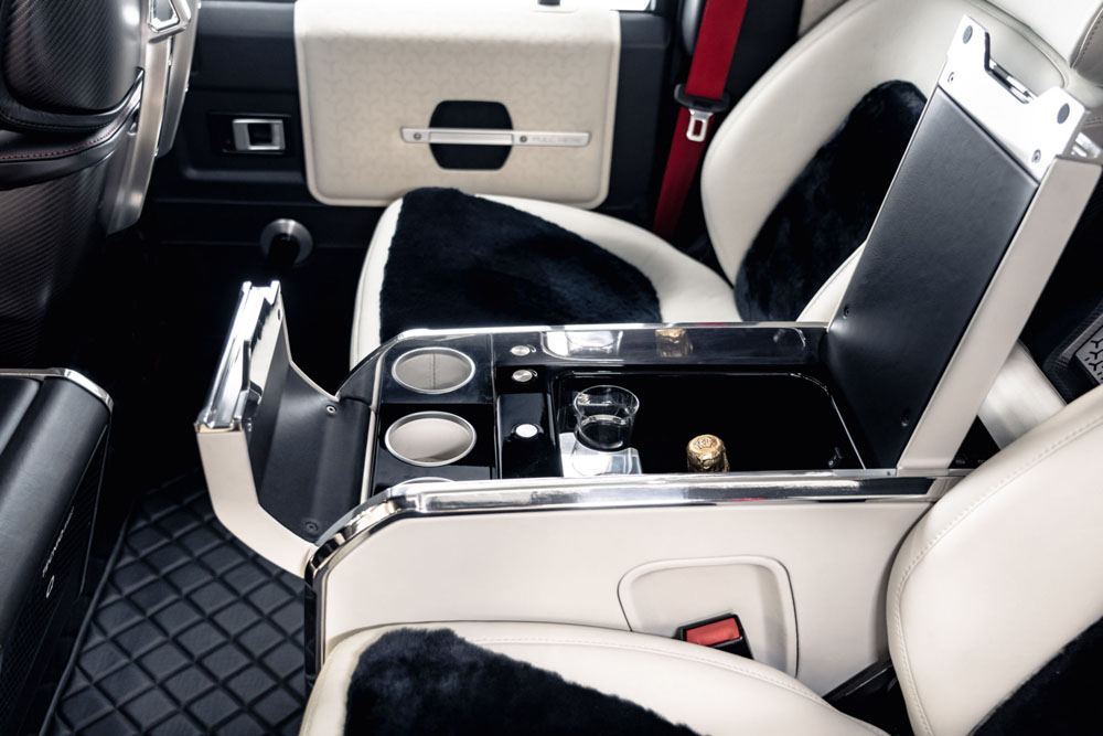 El mítico helicóptero Chinook inspira para crear este Land Rover Defender 9 Motor16 2022 Land Rover Defender Chinook 6 Motor16