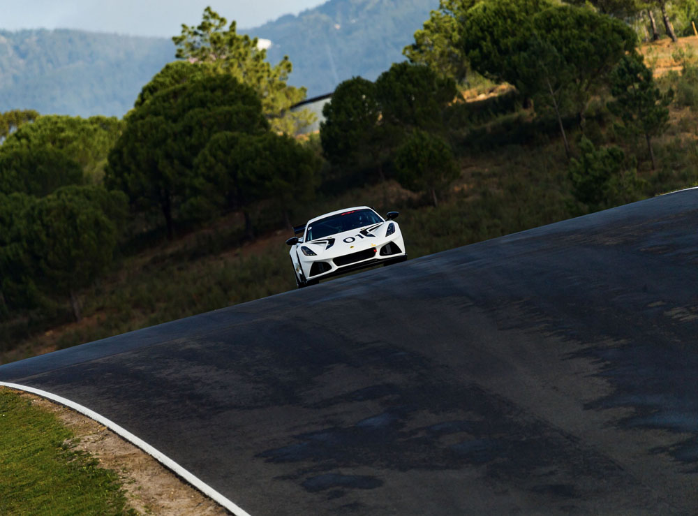 El nuevo Lotus Emira da el salto a los circuitos 19 Motor16 2022 Lotus Emira GT4 14 Motor16