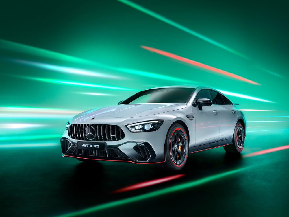 Este es el nuevo Mercedes-AMG que conmemora sus 55 años de historia 2 Motor16 Mercedes-AMG GT 63 S E-Performance F1 Edition. Imagen delantera.