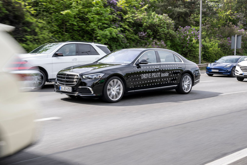 Los Mercedes-Benz ya conducen solos gracias al sistema DRIVE PILOT 13 Motor16 2022 Mercedes Drive Pilot 24 Motor16