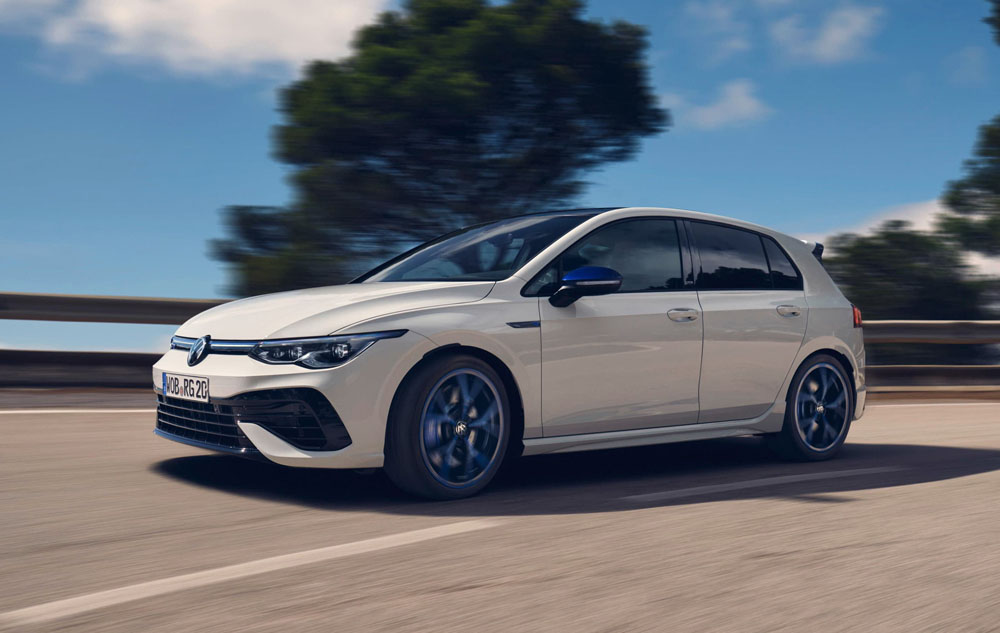 El Volkswagen Golf R cumple 20 años de una impresionante forma 1 Motor16 Volkswagen Golf R '20 Years'. Imagen movimiento.