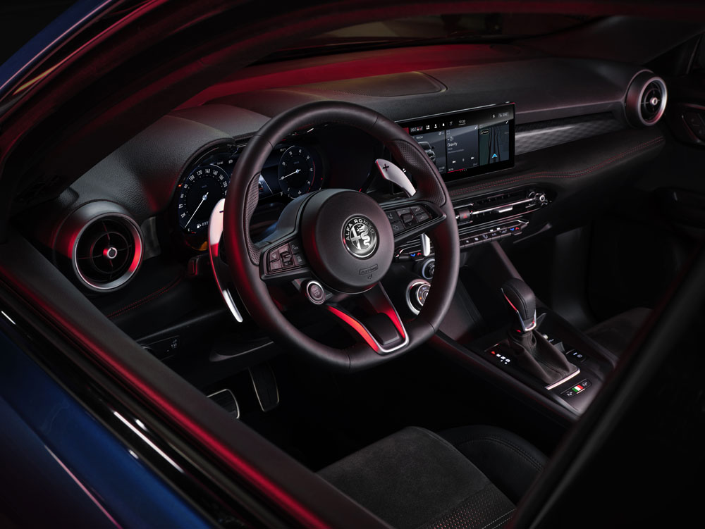 2022 Alfa Romeo Tonale. Imagen salpicadero.