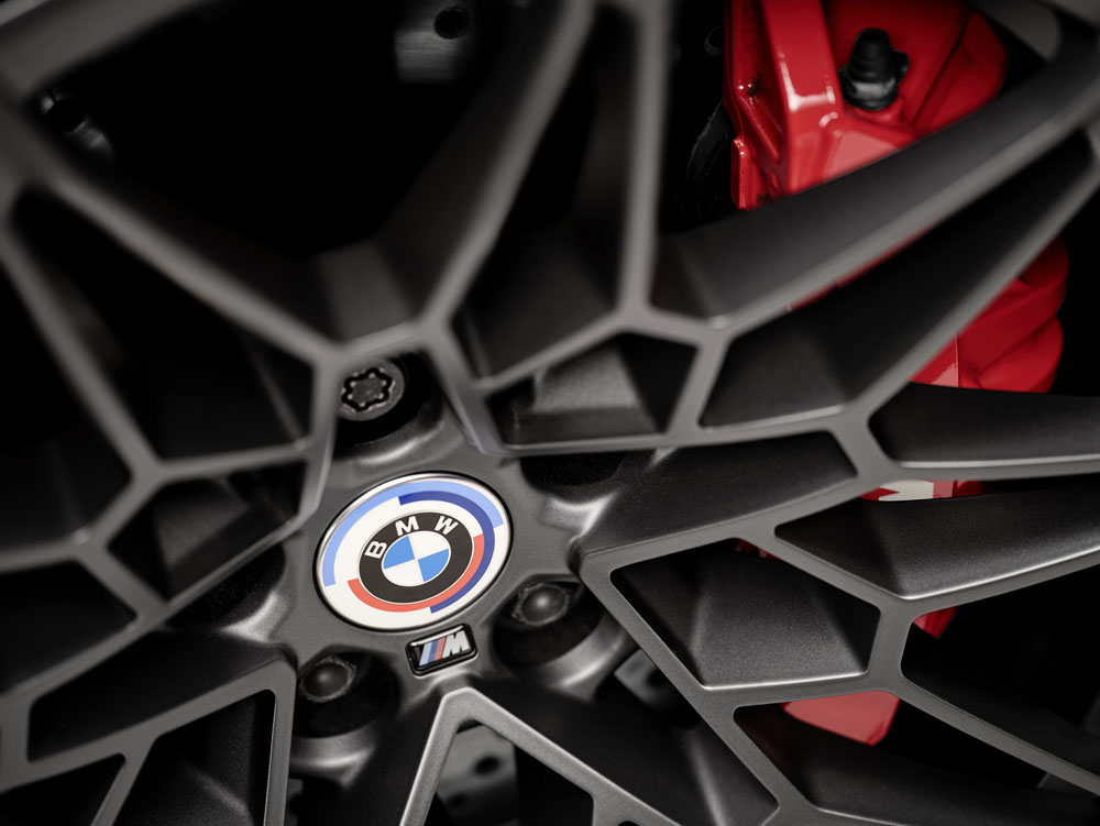 Por su 50 cumpleaños BMW M ha creado los M3 menos discretos de toda su historia 13 Motor16 2023 BMW M3 Edition 50 Jahre BMW 11 Motor16