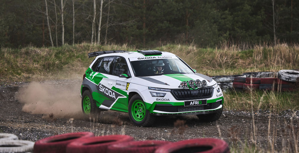 Los estudiantes de Skoda vuelven a hacer de las suyas con este Afriq 22 Motor16 2023 SKODA AFRIQ 28 Motor16