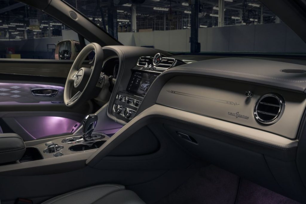 Bentley Bentayga EWB Azure First Edition, el SUV más exclusivo del mundo 2 Motor16 BentaygaEWBFirstEdition 6 Motor16