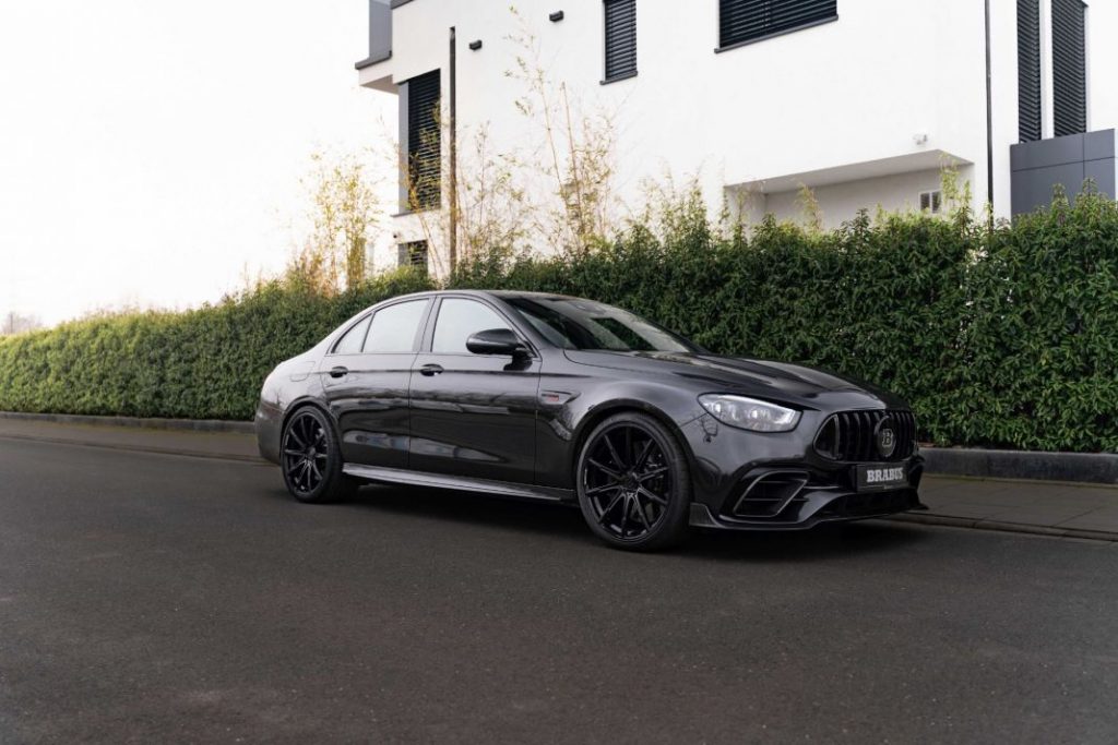 Mercedes-AMG E 63 S 4Matic+ llevado al extremo por Brabus 16 Motor16 Brabus 900 based on the Mercedes AMG E63 S 4MATIC 15 Motor16