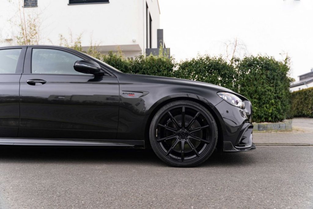 Mercedes-AMG E 63 S 4Matic+ llevado al extremo por Brabus 19 Motor16 Brabus 900 based on the Mercedes AMG E63 S 4MATIC 17 Motor16