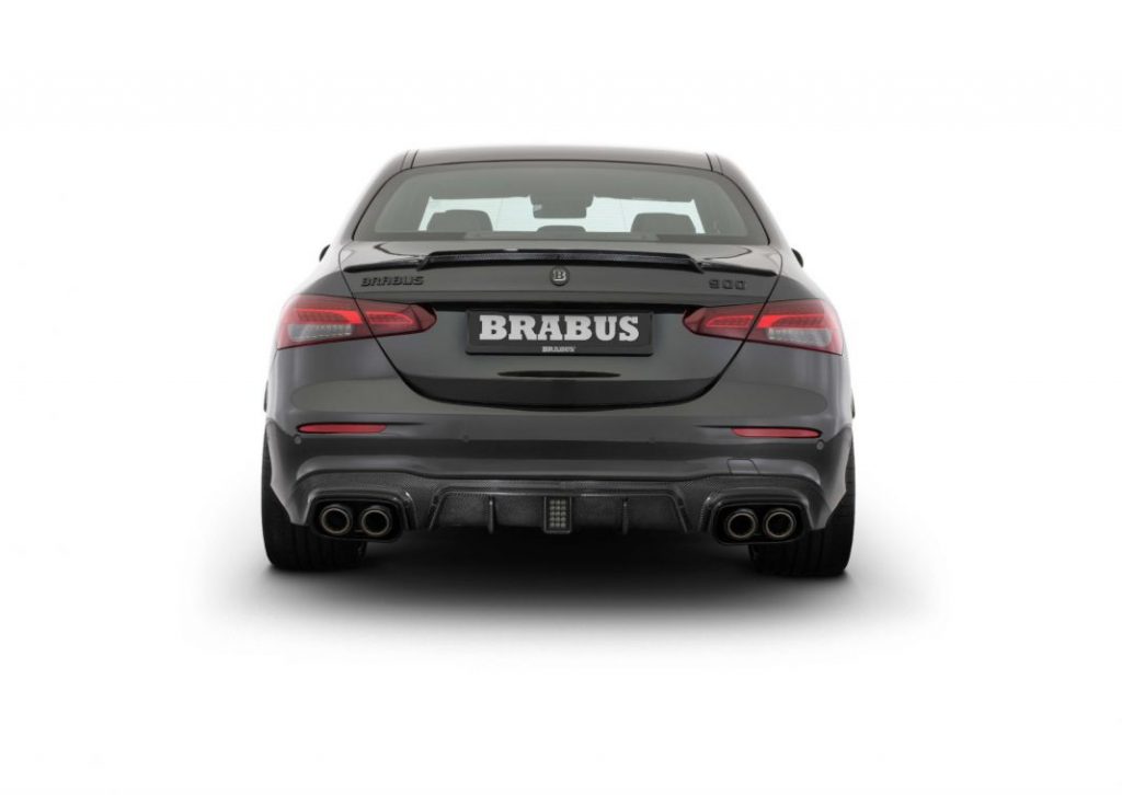 Mercedes-AMG E 63 S 4Matic+ llevado al extremo por Brabus 45 Motor16 Brabus 900 based on the Mercedes AMG E63 S 4MATIC 44 Motor16