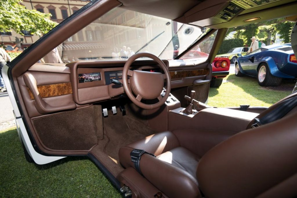 El Aston Martin Bulldog listo de nuevo para alcanzar los 322 km/h 14 Motor16 BulldogAston Martin Bulldog 33 Motor16