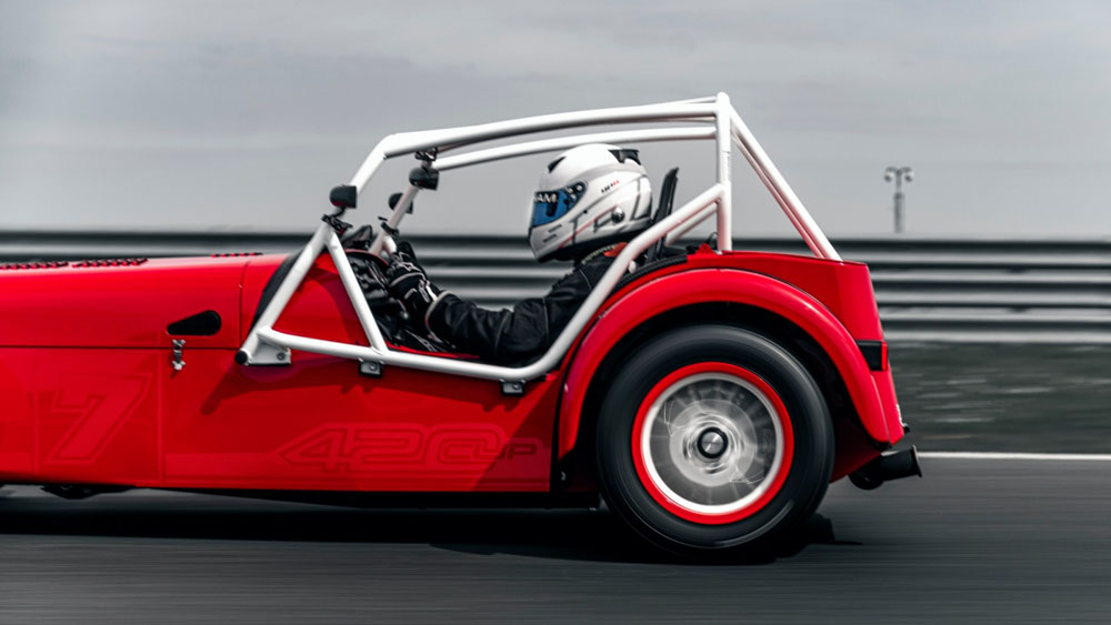 Caterham Seven 420 CUP: del circuito a tu garaje 3 Motor16 Caterham Seven 420 CUP 7 Motor16