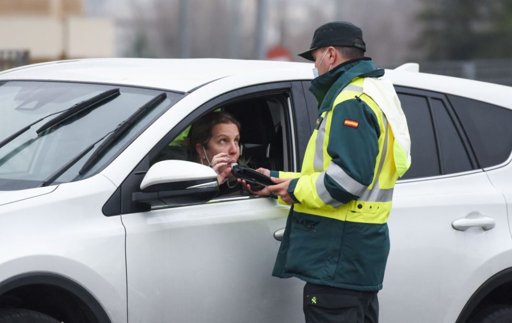 La DGT avisa: estos trucos no funcionan para engañar al alcoholímetro 3 Motor16 Control de alcoholemia 8 Motor16