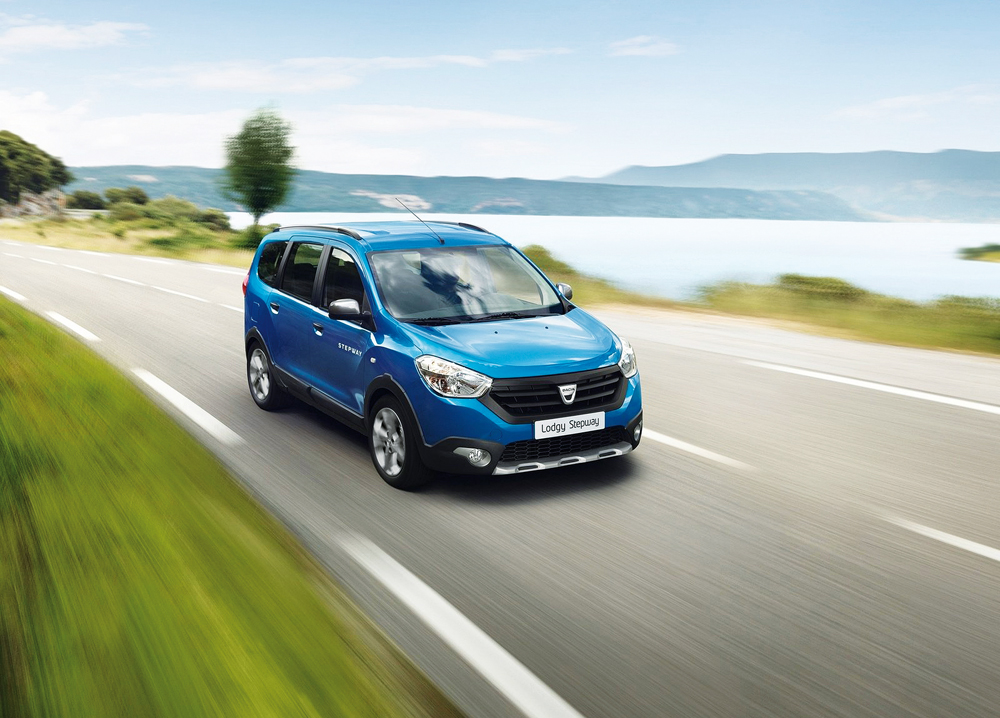 Todos los diésel que se venden en España. Date prisa, que se acaban 16 Motor16 Dacia Lodgy Stepway 1 Motor16