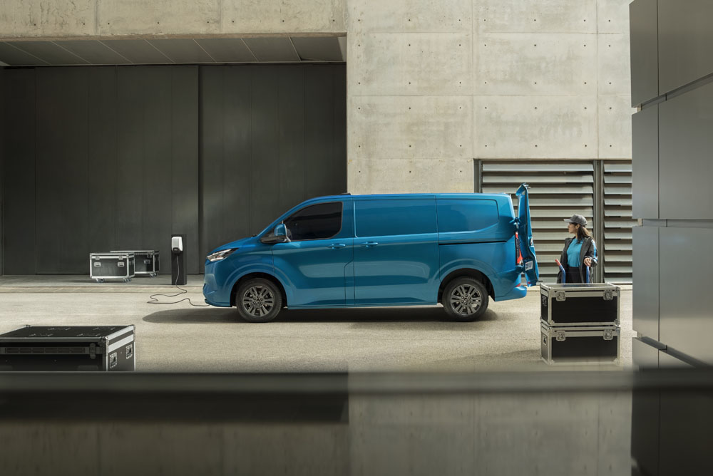 Ford E Transit Custom 1 Motor16