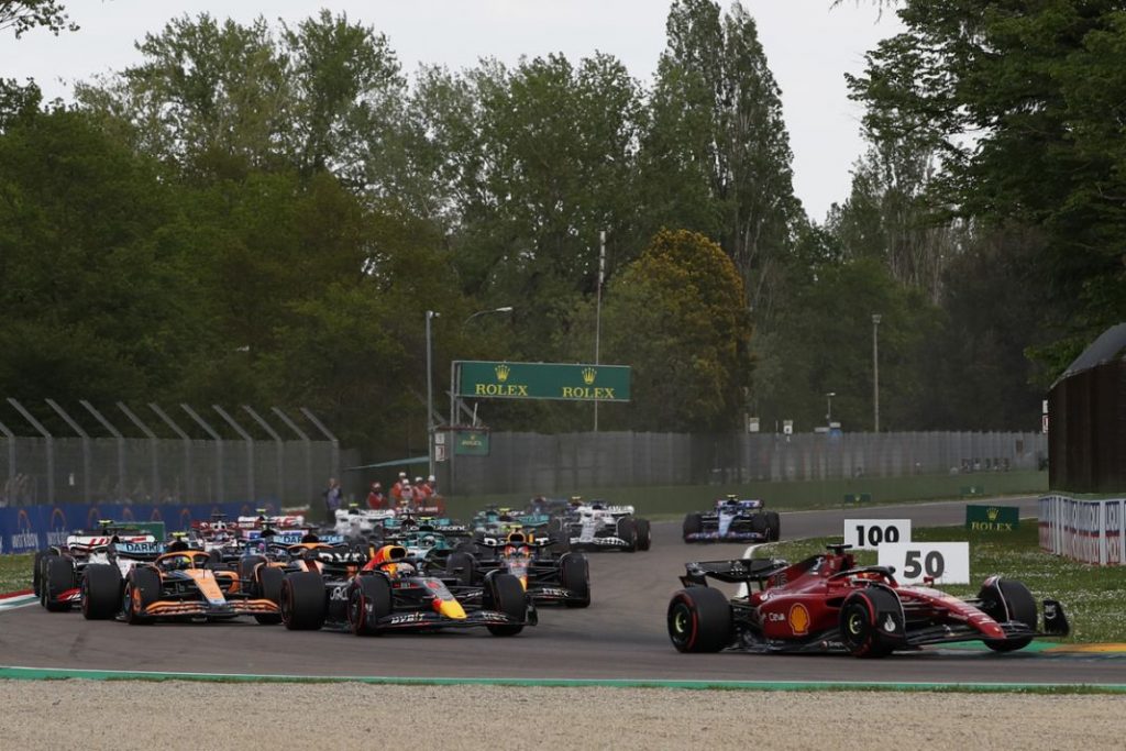 Formula 1 Motor16