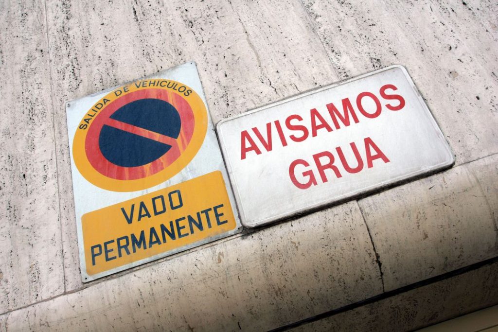 Los únicos casos en los que la grúa se puede llevar tu coche 79 Motor16 Grua municipalMT003777 Motor16