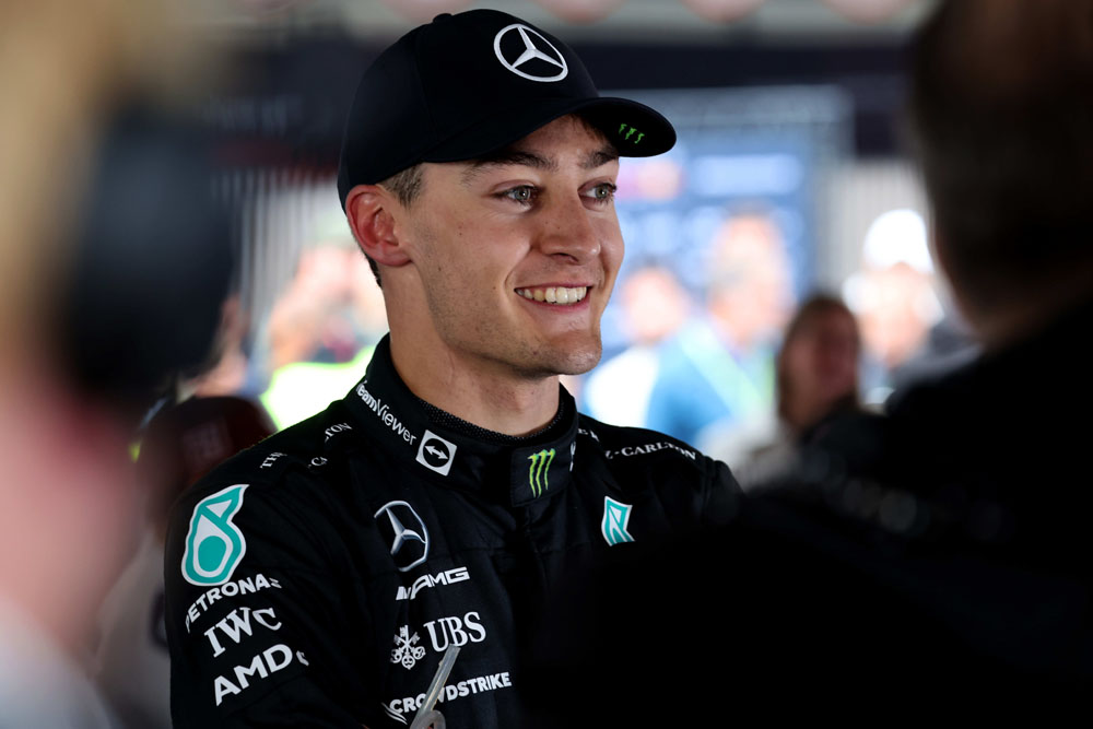 La multa que la FIA le ha puesto a Mercedes tras el Gran Premio de España y con la que no ganan posición los Aston Martin 23 Motor16 Hamilton 19 Motor16