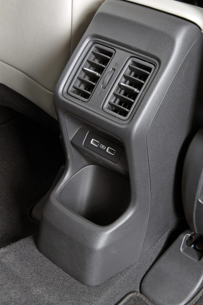 Probamos el Honda HR-V e:HEV: Cualidades a la moda 34 Motor16 Honda HR V eHEV Advanced Style 027 1 Motor16