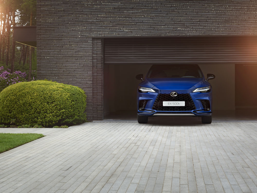 LEXUS RX 4 Motor16