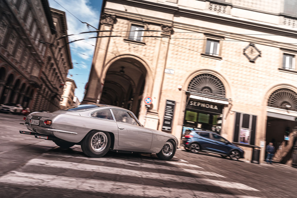 Lamborghini 350 GT. El primero de la saga 14 Motor16 Lamborghini 350 GT 13 Motor16