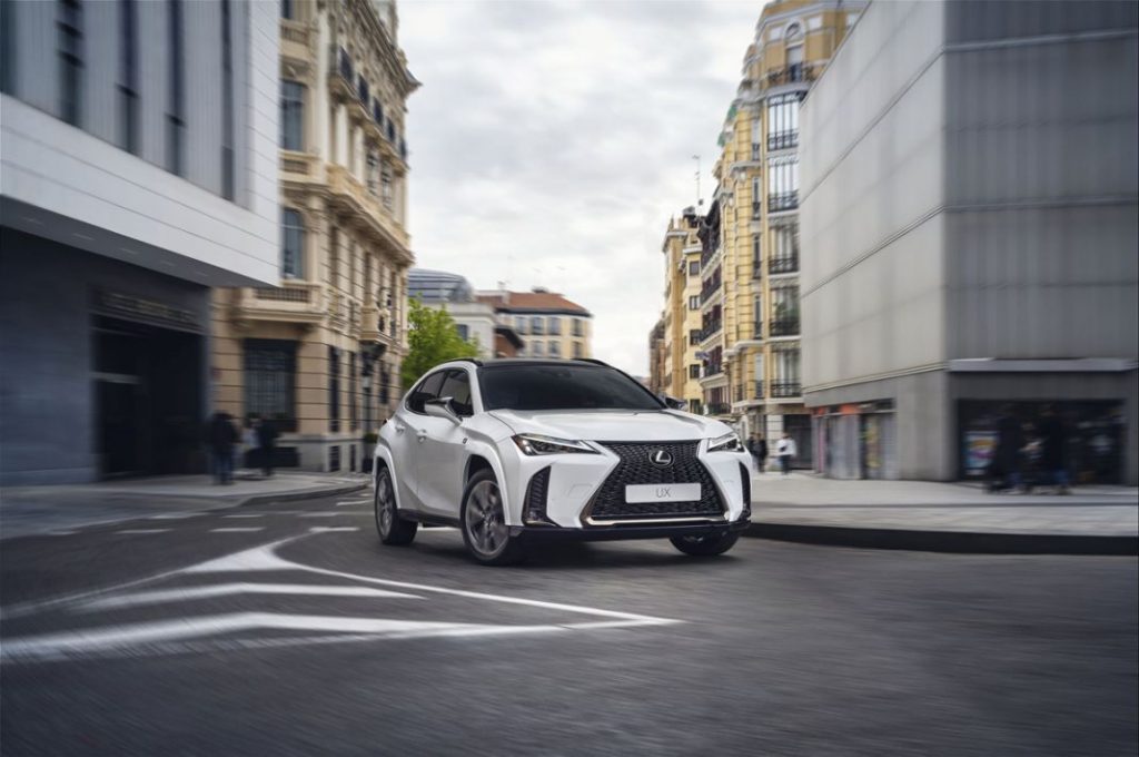 Lexus UX 250h. Así es tras la nueva actualización 4 Motor16 Lexus UX 250h 5 1 Motor16