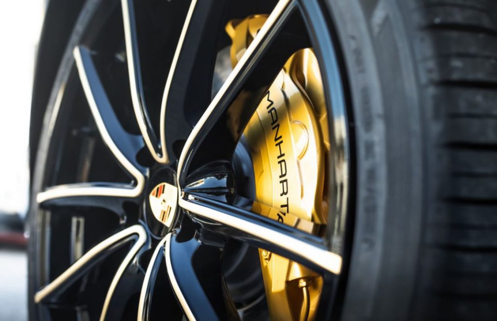 Así es la nueva creación de Manhart en forme de Porsche Cayenne Coupé 18 Motor16 MANHART CRT 800 Website 14 Motor16