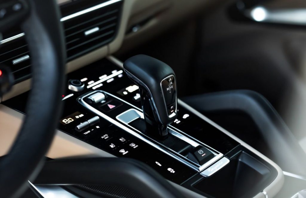 Así es la nueva creación de Manhart en forme de Porsche Cayenne Coupé 24 Motor16 MANHART CRT 800 Website 24 Motor16