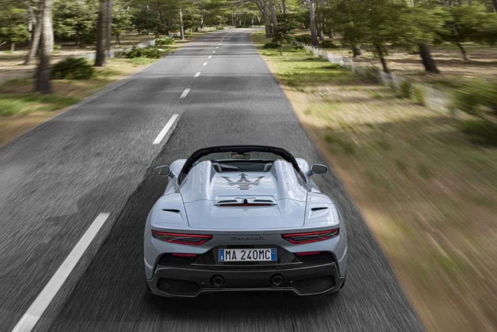 Maserati MC20 Cielo 13 Motor16