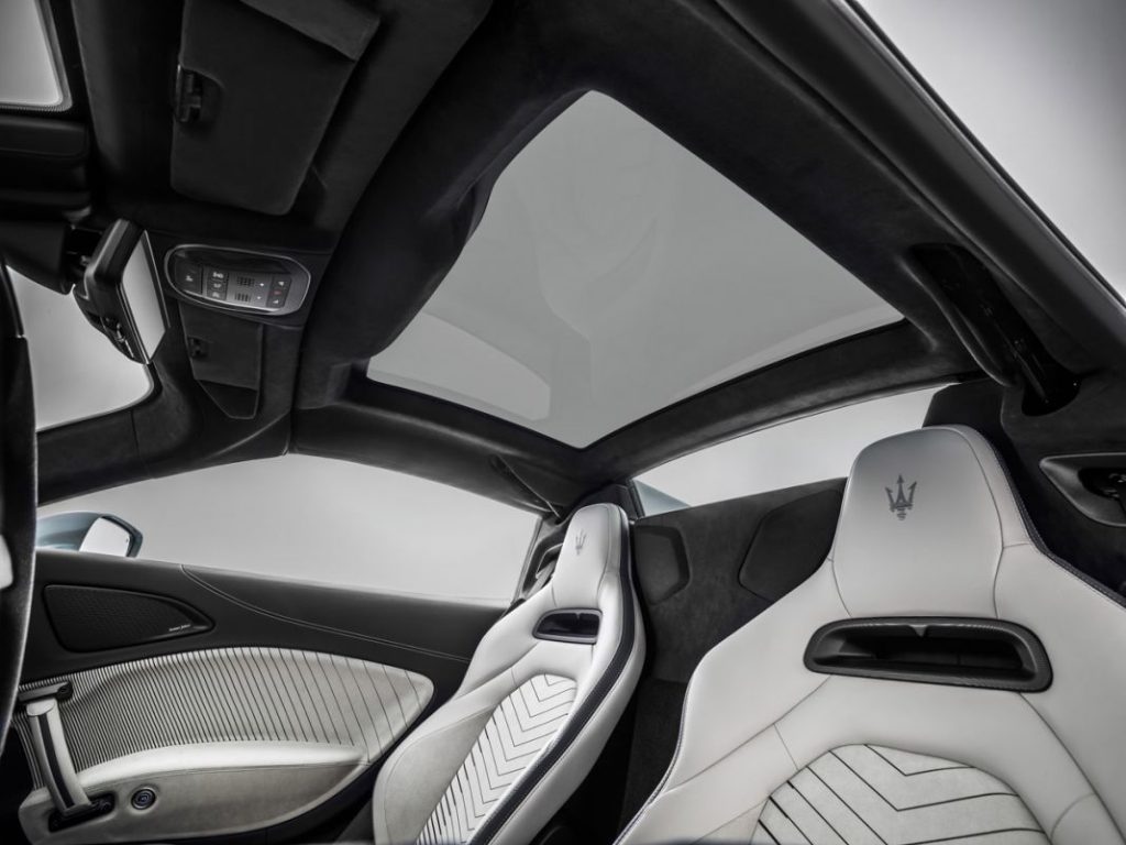 Maserati MC20 Cielo 36 Motor16