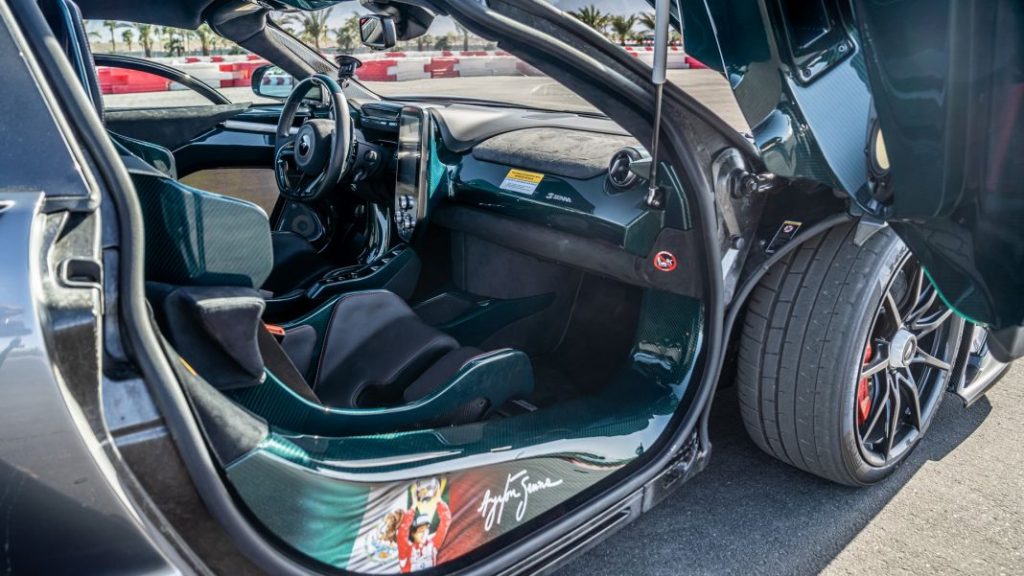 El McLaren más exclusivo como tributo a Ayrton Senna 58 Motor16 McLaren Senna XP El Triunfo Absoluto 8 Motor16