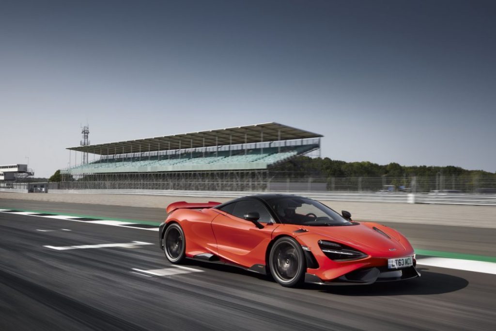 McLaren765LT Motor16
