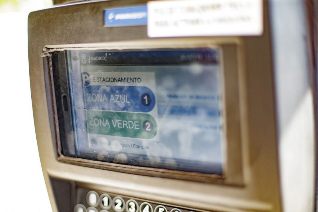 Zona SER en Madrid: ¿Cuánto dinero cuesta aparcar un coche? 1 Motor16 Parquimetro 1 Motor16