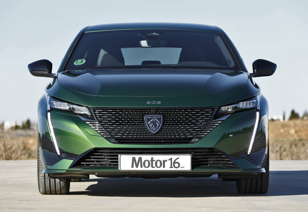Probamos el Peugeot 308 BlueHDI 130 CV EAT8 GT. Con los deberes hechos 18 Motor16 Peugeot 308 BlueHDI 130 CV EAT8 GT 2022 1814 2 Motor16