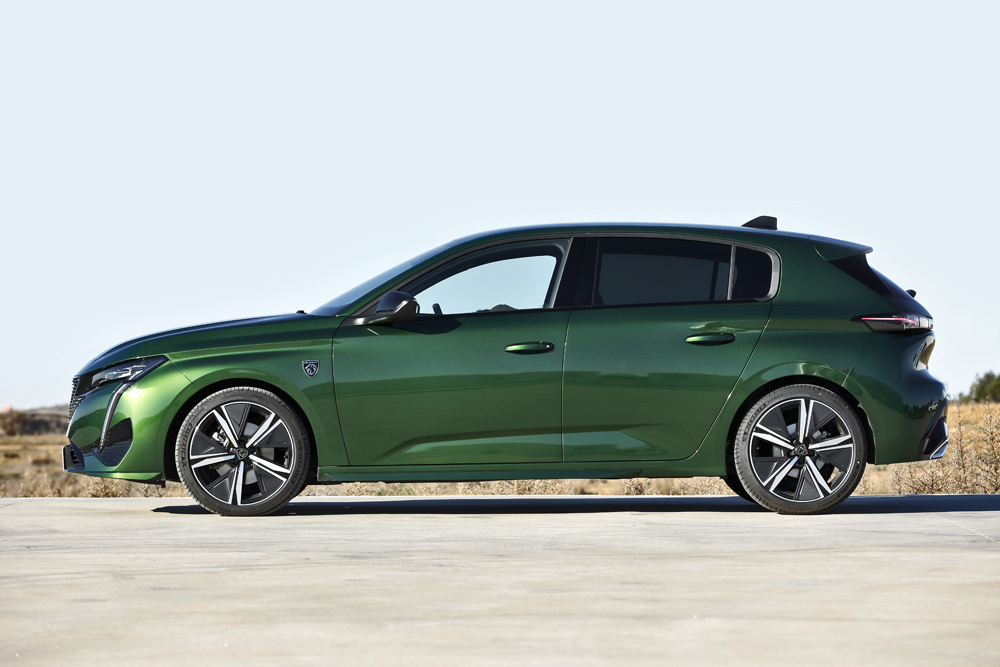 Probamos el Peugeot 308 BlueHDI 130 CV EAT8 GT. Con los deberes hechos 23 Motor16 Peugeot 308 BlueHDI 130 CV EAT8 GT 2022 1814 3 Motor16