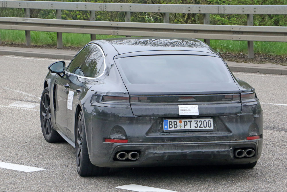 El futuro Porsche Panamera lo puedes ver en una pantalla 15 Motor16 Porsche Panamera 14 Motor16
