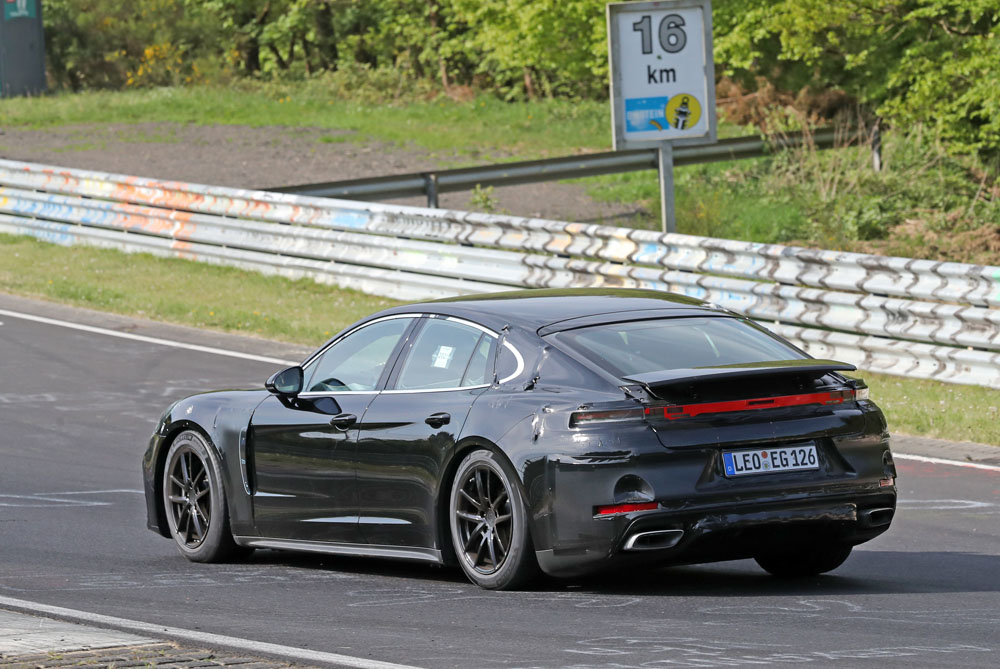 El nuevo Porsche Panamera incendia Nürburgring 15 Motor16 Porsche Panamera Ring 10 Motor16