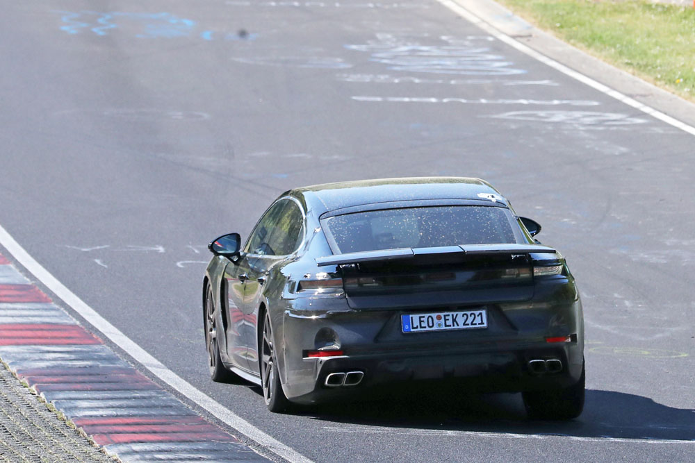 El nuevo Porsche Panamera incendia Nürburgring 2 Motor16 Porsche Panamera Ring 23 Motor16