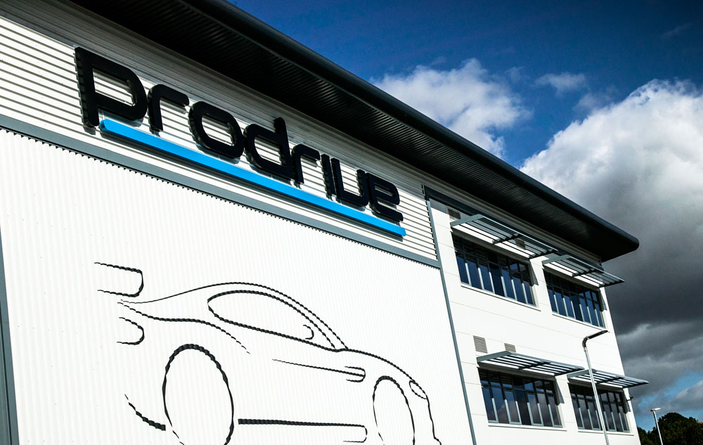 Prodrive P25: el Subaru Impreza 22B renace por su 25 aniversario 2 Motor16 Prodrive P25 6 Motor16